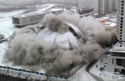 dome-explosion_1318752i